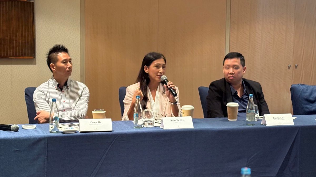Today, we hosted an insightful roundtable, "What Does it Take to Build an AI-First Bank?", together with <a href="/OCFinTech/">OneConnect Financial Technology (OCFT)</a> in Manila.

Thanks to everyone for sharing insights on how Filipino banks are emrbacong AI!

#CxORoundtable #AI #DigitalBanking #AIInBanking