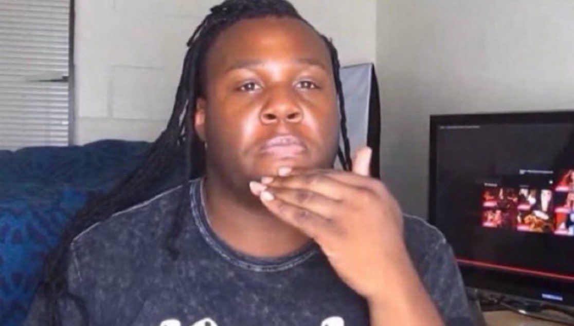 The need for solos to constantly shade other members or the group itself is crazy because hate is not the opposite of love, indifference is, and these ppl are anything but indifferent. So are you sure you’re not just a closeted engene? I’m not.