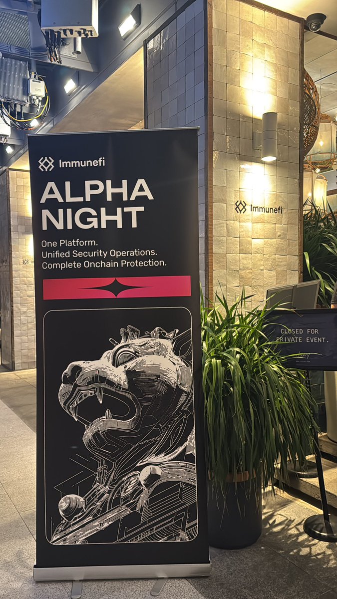 Innshaa's tweet image. If you’re at #Alphanight come say Hi!