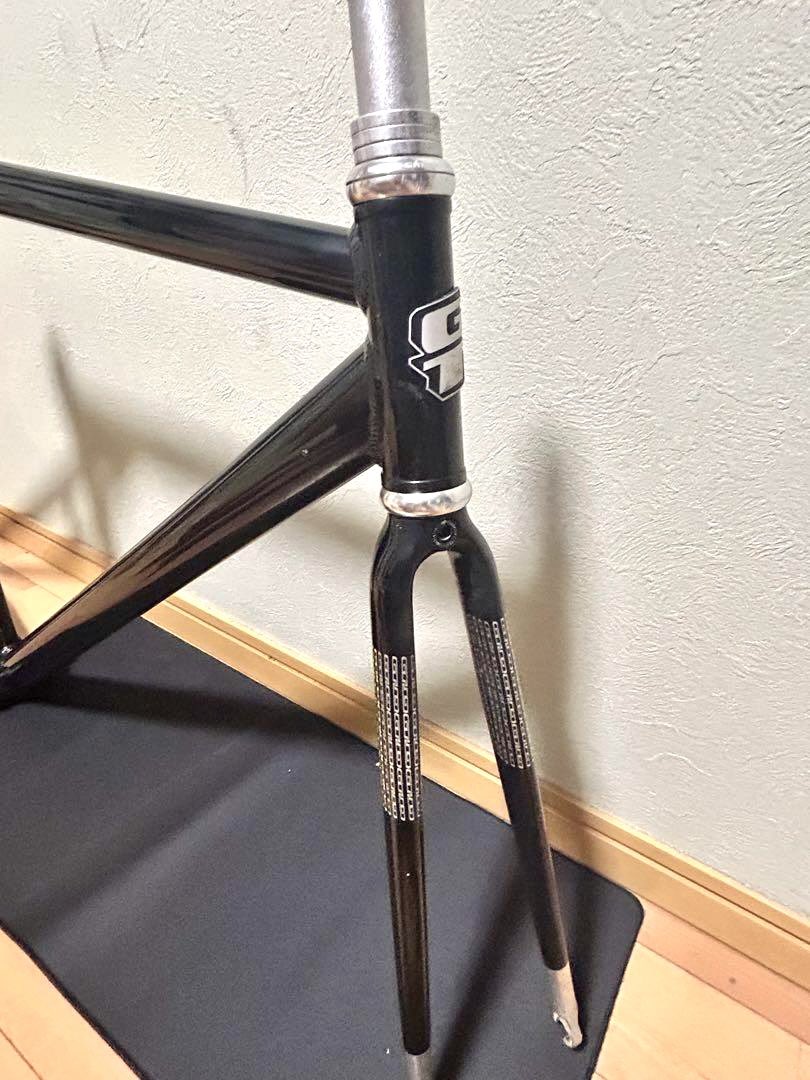 COMMUNION tweet media