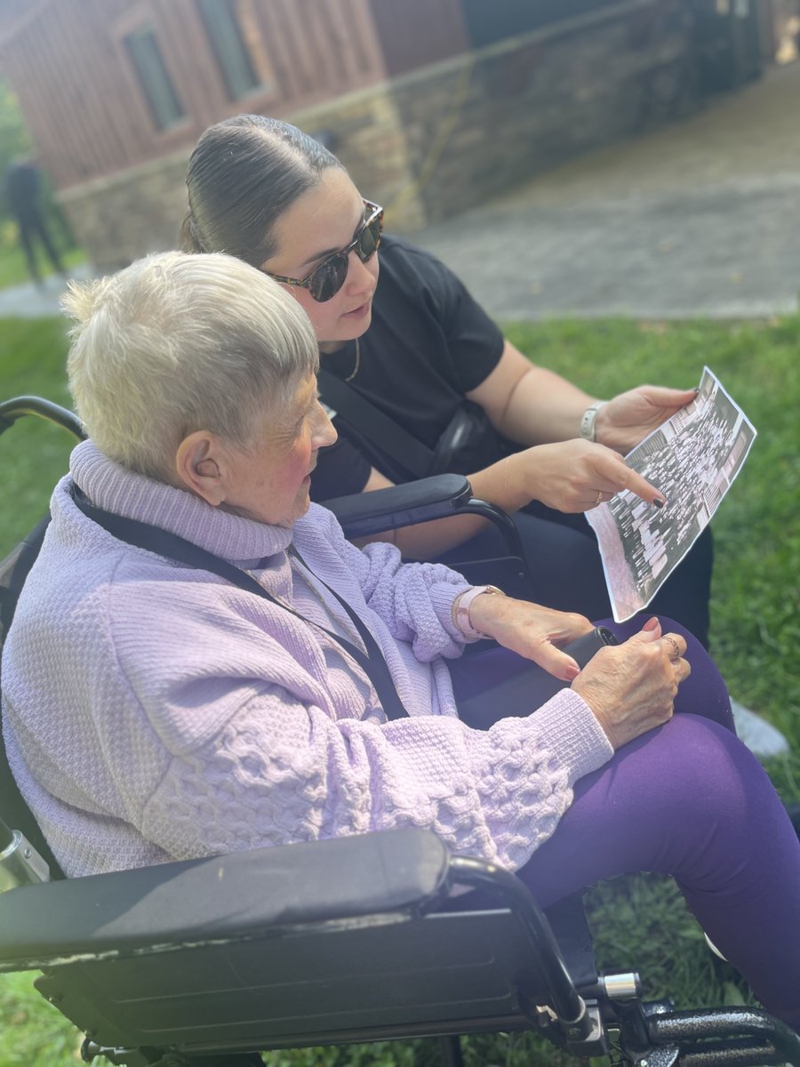 We gathered at Mohawk Village Memorial Park to listen, learn, and honour truth.

“They will carry these messages to other people, and on and on.” – Bill Sands

Read more: schlegelvillages.com/news/elderwisd…

#ElderWisdom #TruthAndReconciliation