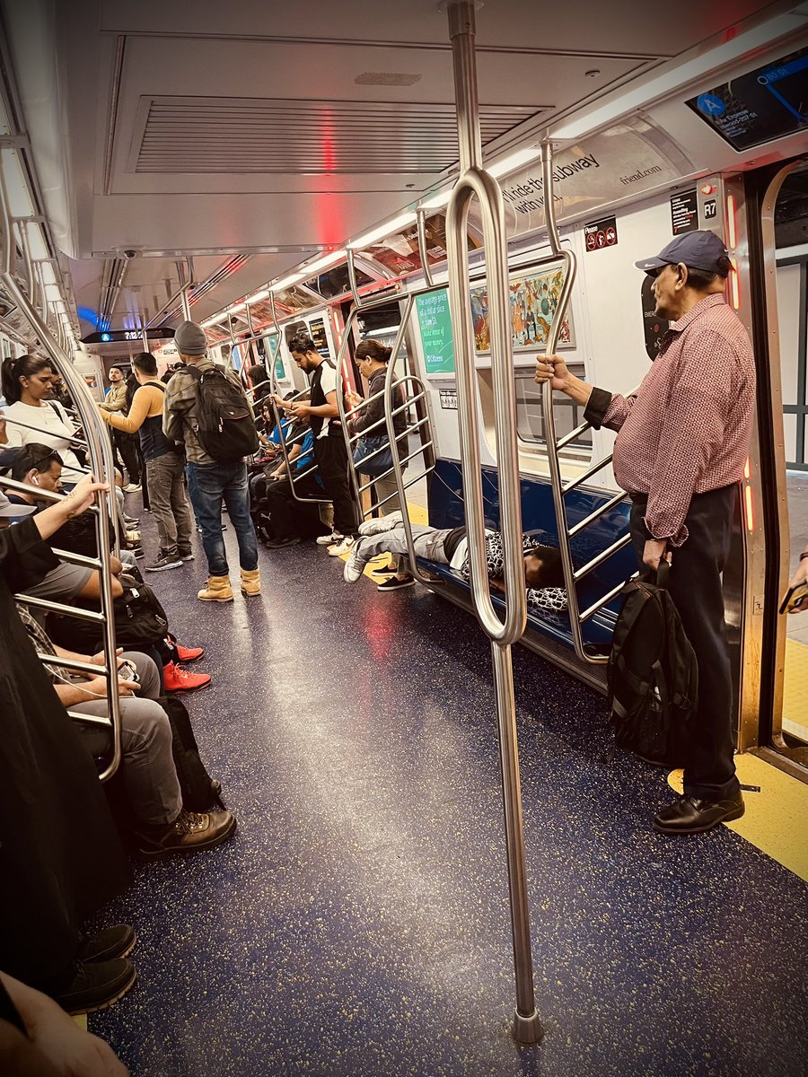 FaithAndKnowHow's tweet image. Greetings from the A train: part subway, part moving homeless shelter, part public health hazard ⚠️