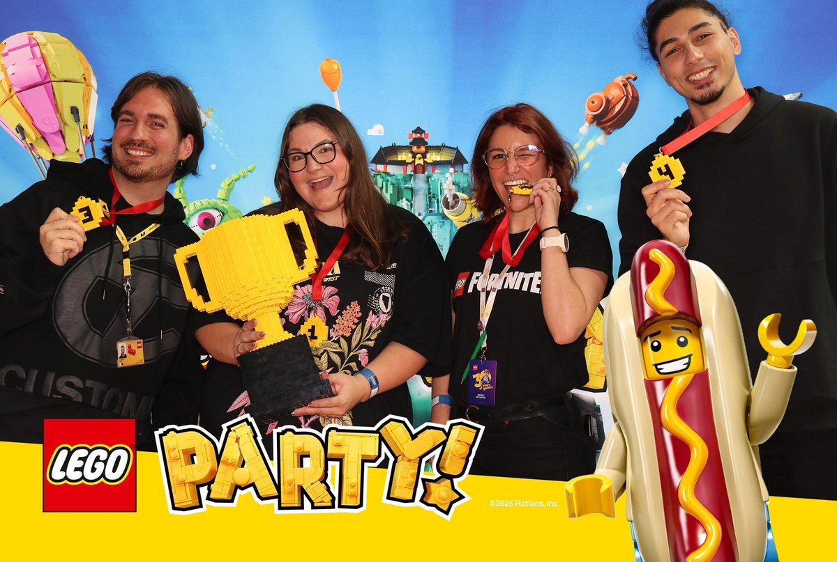 Happy release day to LEGO PARTY 🥳 🎉 Cannnnot wait to play this with my family, and hopefully win 🙄😂