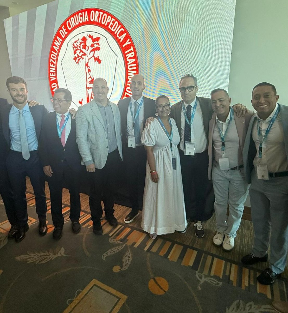 📝 Nuestro traumatólogo Silvio Villascusa, en el Congreso de la Sociedad Venezolana de Cirugía Ortopédica y Traumatología.

ℹ️ instagram.com/p/DPH1K5tDSoP/…