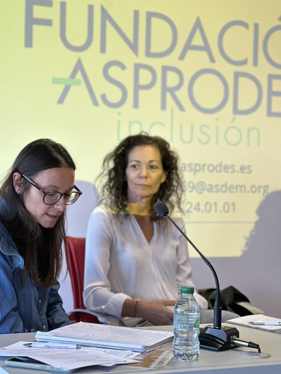 🍀Terminamos la jornada con una mesa de Buenas prácticas en ética y apoyos: tecnología, derechos y apoyo a personas sin hogar.

Sara Simón , Raúl Conde y Miryam Martín muestran caminos para situar la dignidad en el centro desde sus experiencias 
#ÉticaYApoyos