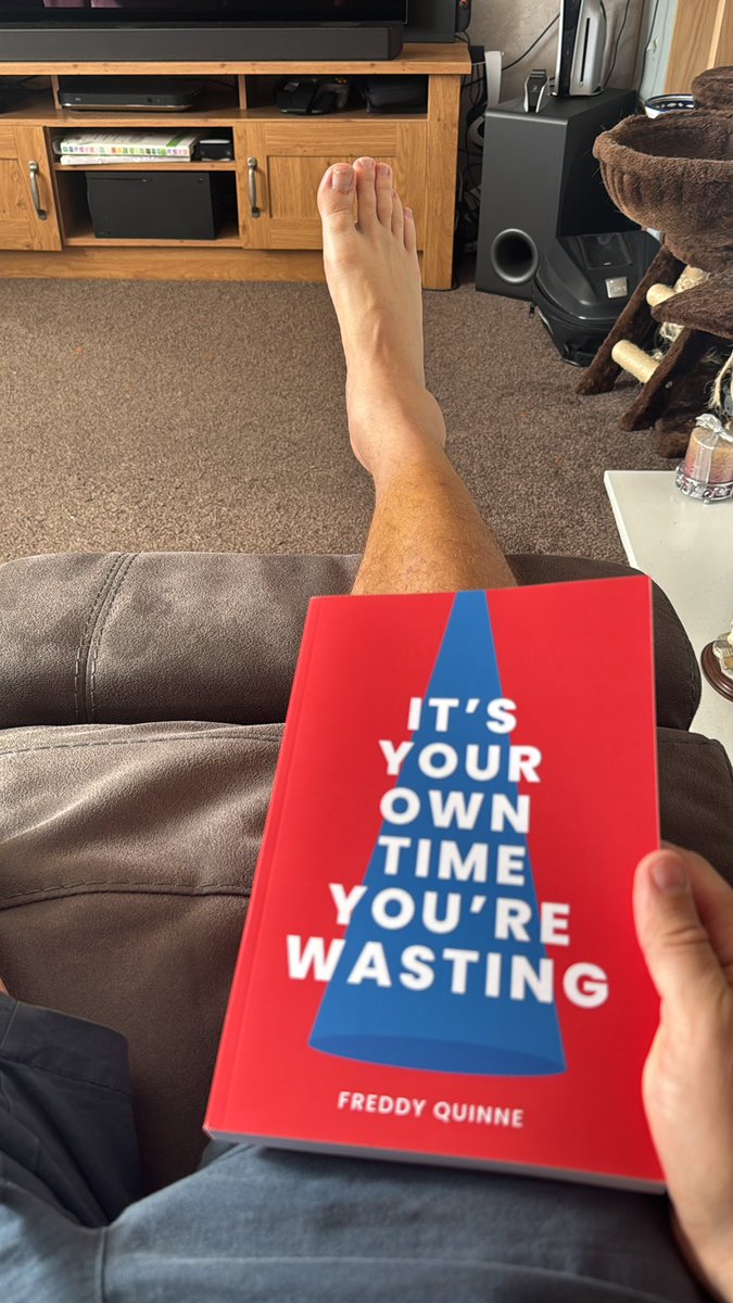 Due to an intense motorbike accident I’m currently laid up not being able to move. Fitting as the author likes to sit around as well 

<a href="/FreddyQuinne/">Freddy Quinne</a>
