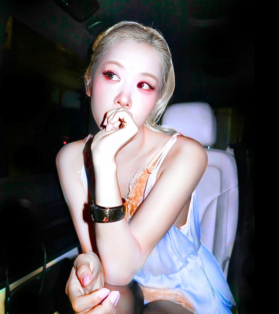 ꫂ ၴႅၴ * 𝗅𝗈𝗏𝖾 , ℛ𝐨𝐬𝐢𝐞 ♡ . tweet media