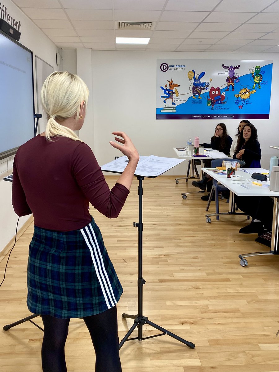 1DegreeAcademy's tweet image. At ODA we’re committed to #StaffDevelopment to ensure our students get great teaching every day. We work alongside @nwltsh and @Ambition_Inst to ensure ECTs across the borough also get high-quality CPD. Today we welcomed ECT 2s to think about the importance of CPD and wellbeing.