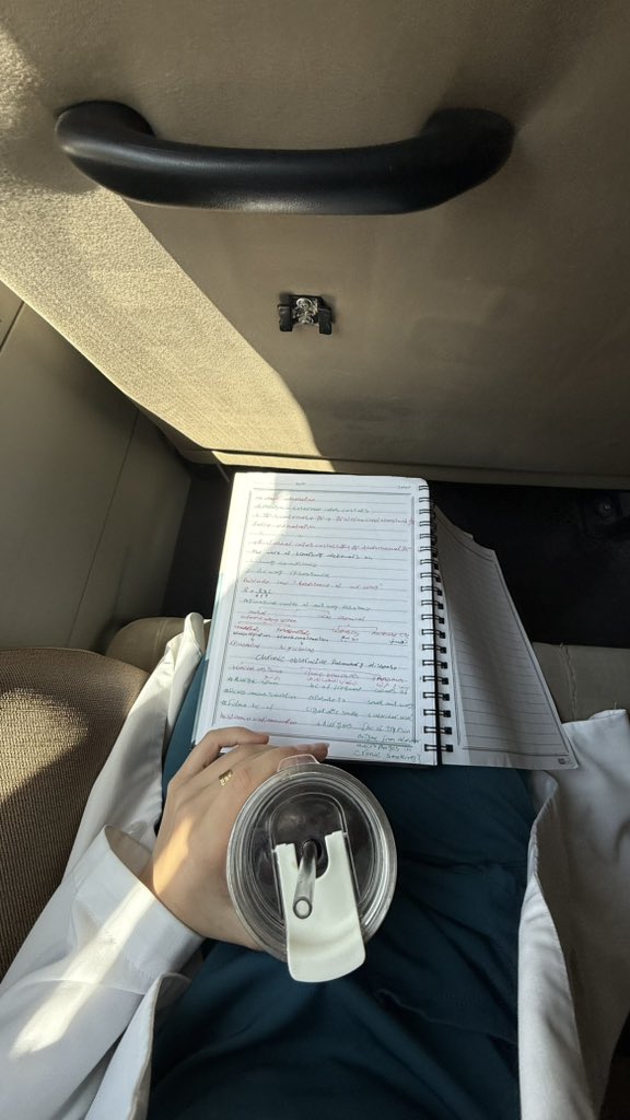 bn_2ag's tweet photo. First midterm as RT Done ☑️ 
&amp; I was as you see, bat woman 🦸🏻‍♀️🤍 https://t.co/esjpku2mgB