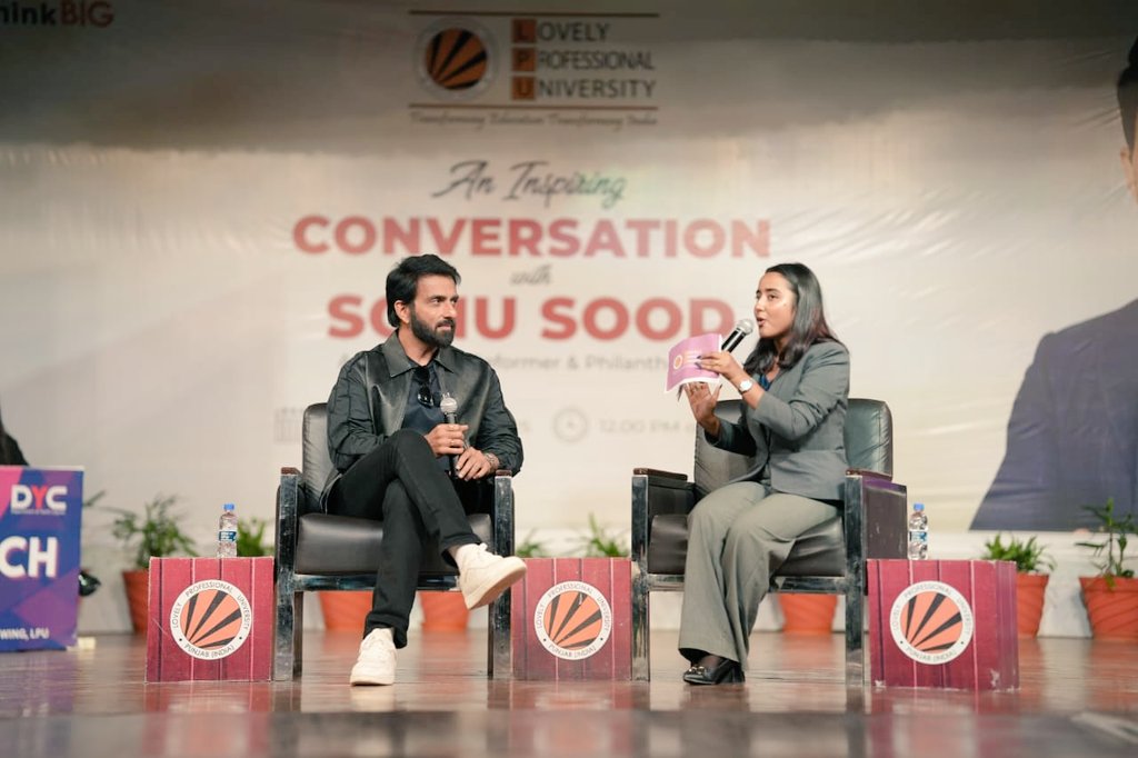ayush9196's tweet photo. Today at LPU, students didn’t just meet a guest—they met pure inspiration: Sonu Sood! ✨
From classrooms to hearts, he showed the power of kindness in action.
Young minds left motivated and ready to make a difference! 🙌💛
goodness Sonu Sood At LPU
#SonuSood #LPULive #Inspiration #GoodnessInAction #YouthPower