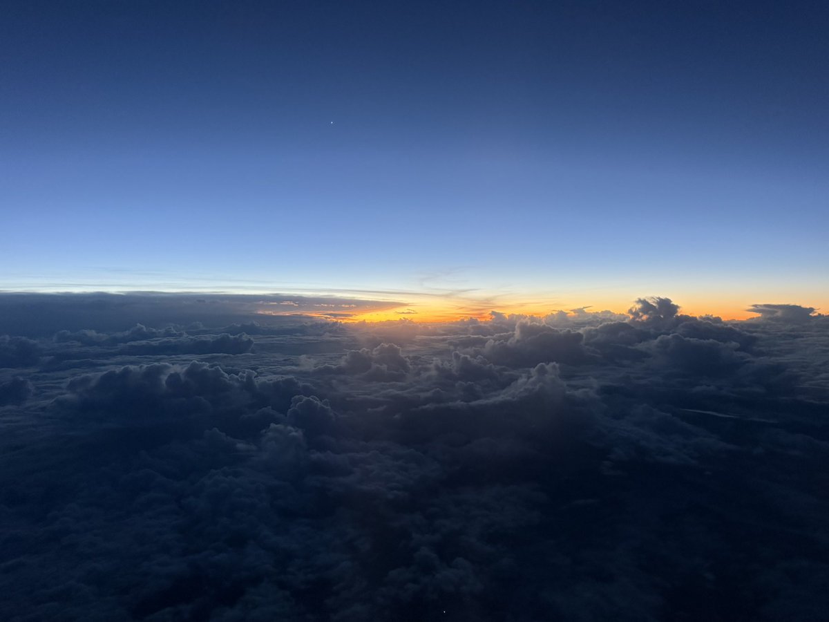 seaaircapt's tweet photo. Thunderstorms this morning from the outer bands of #TSImelda off the coast of FL. Pictures were taken at 24000 ft! @hurricanetrack @foxweather @JamesVanFleet https://t.co/PubPQ6q7Og