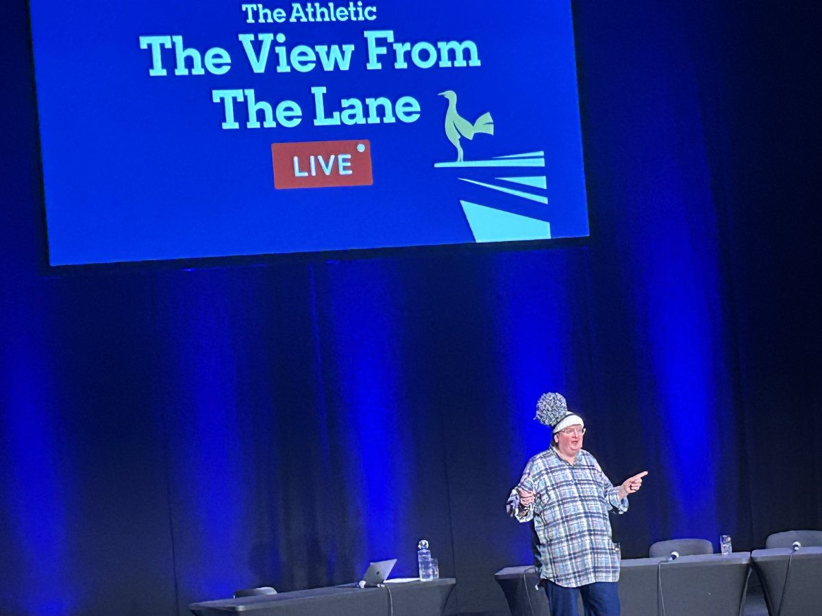 DJ_Taylor's tweet photo. Great evening @VFTLpodcast live show. #vibesrollercoaster ⚽️❤️ https://t.co/gYRimKXao2