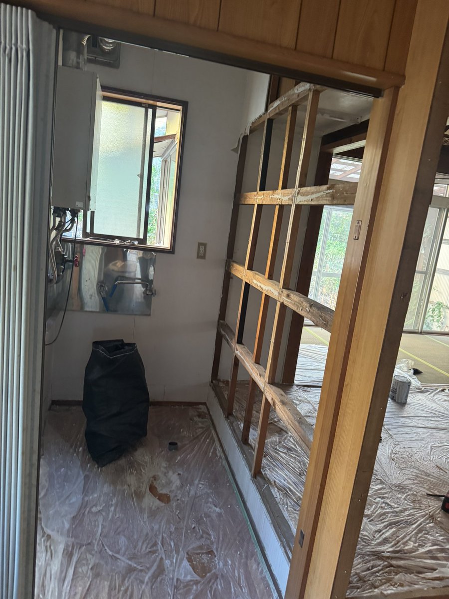 uptomo06's tweet photo. 素人DIYを始めて半年ですが、着実に施工レベルアップしています💪 https://t.co/1gE6S19ieI