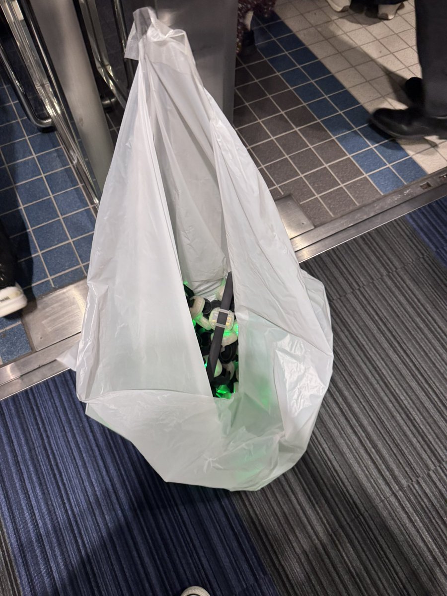 小田さんのアンコールTシャツは曲名（白）でした。 なんとか最後まで