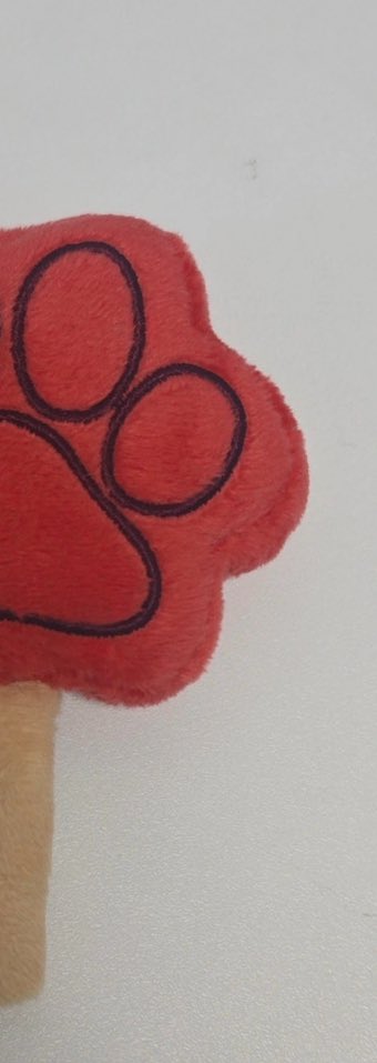 BuildAFur's tweet image. Lots of cute plush props in the works! 
#corgibeans #plush #plushies #furryplushies