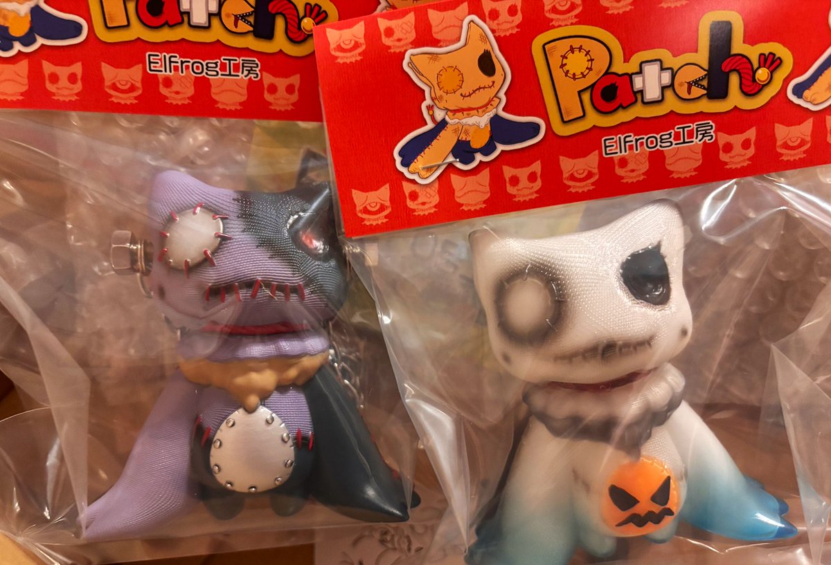 sssssUUUUU3125's tweet image. ElFrog 工房さん(@Elfrog8)の通販で購入したPatch達が届きました〜🥰ゴーストの子はお腹の模様が可愛い🎃し、フランケンの子は前から欲しかった子だったので、今回お迎えできて嬉しいです✨可愛いイラストもいつもありがとうございます☺️💖
#ソフビ
#Patch
