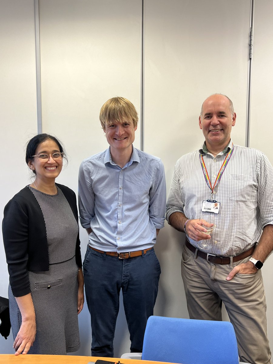 LabGaston's tweet image. Proud of Dr James Blackburn, from @LabGaston for defending a brilliant thesis on craniopharyngioma, thanks to funders @The_MRC &amp;amp; second supervisors @KorbonitsL for the success💜