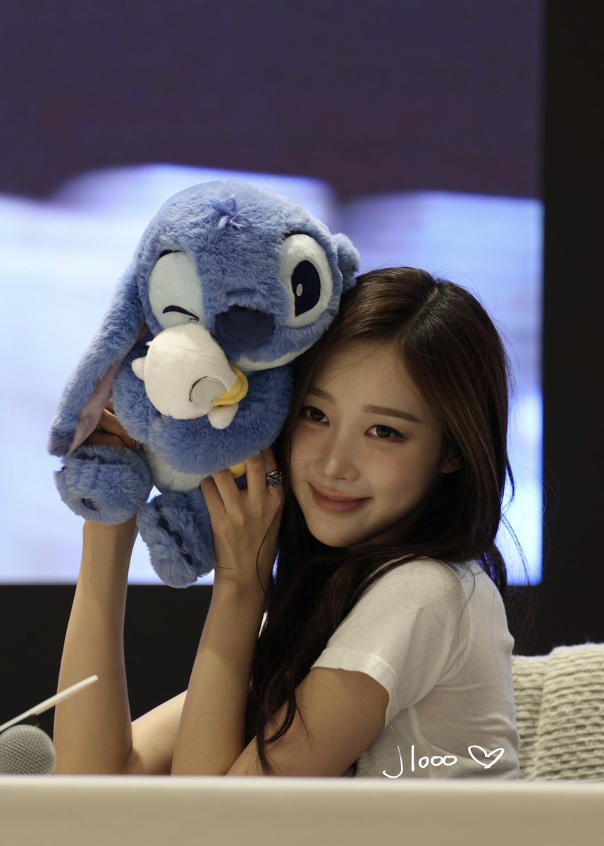 Jlooo1030's tweet photo. 250927

#GISELLE #지젤 #ジゼル #aespa #æspa #에스파 https://t.co/DTkaVEHyFY
