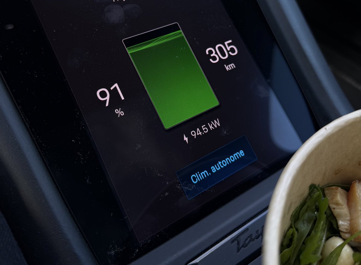 Powlisher tweet media