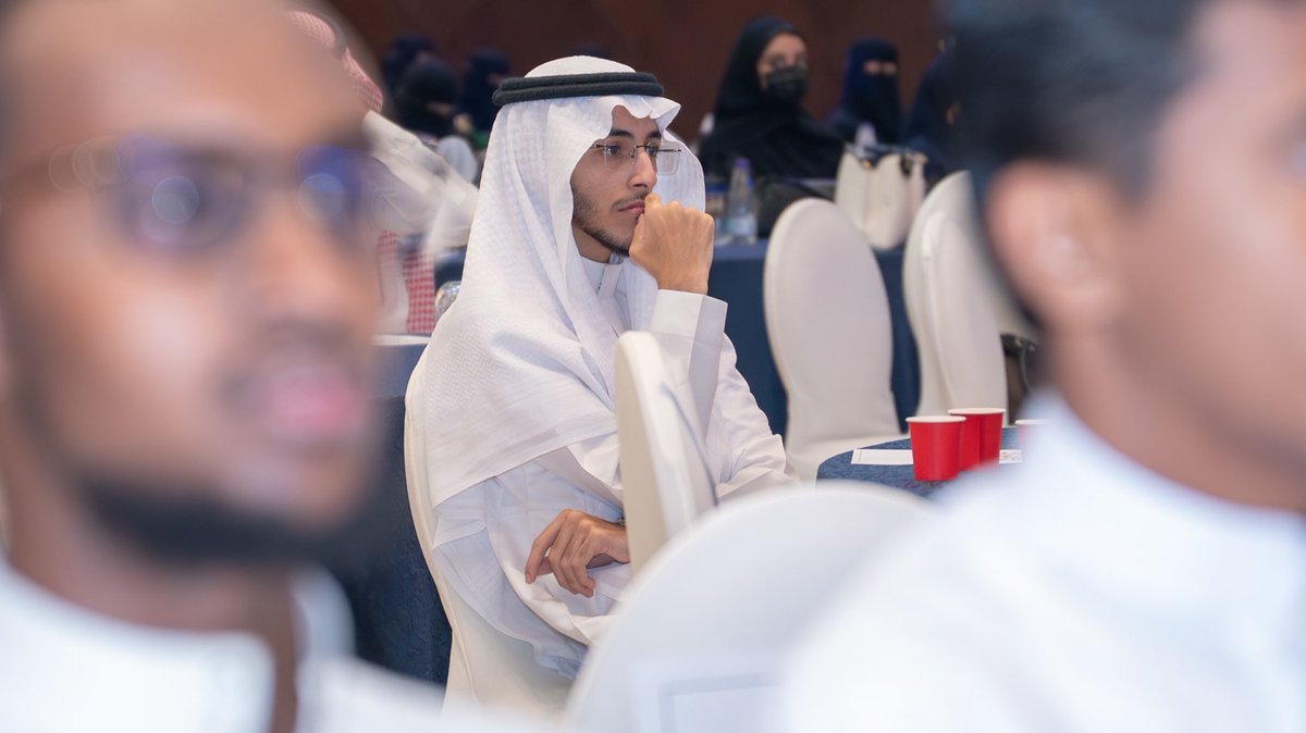 نـادي نزاهة tweet media