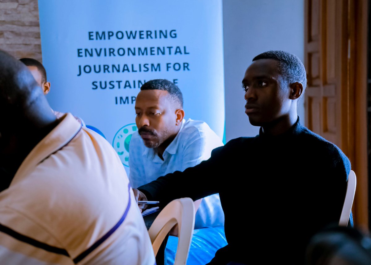 EnviroRwanda's tweet photo. For science journalists, understanding these connections is key. It helps explain the wider impact of environmental changes and policies, making stories not only accurate but also relevant to people’s daily lives.
#ScienceJournalism #EnvironmentalReporting https://t.co/njYr3YP8Yr