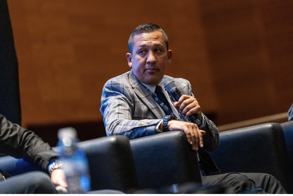 El <a href="/DvoTachira/">Deportivo Táchira FC</a> estuvo presente y es un honor representar al club más importante de Venezuela, en la Cumbre internacional de Agentes FIFA, en la ciudad de Buenos Aires 🇦🇷 . Donde fijamos la posición del club ante el reglamento para agentes y la experiencia de nuestro club.