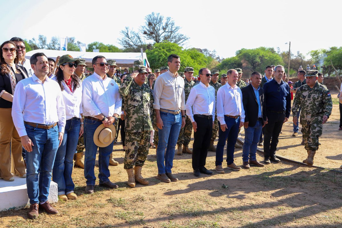 Fuerzas Militares tweet media