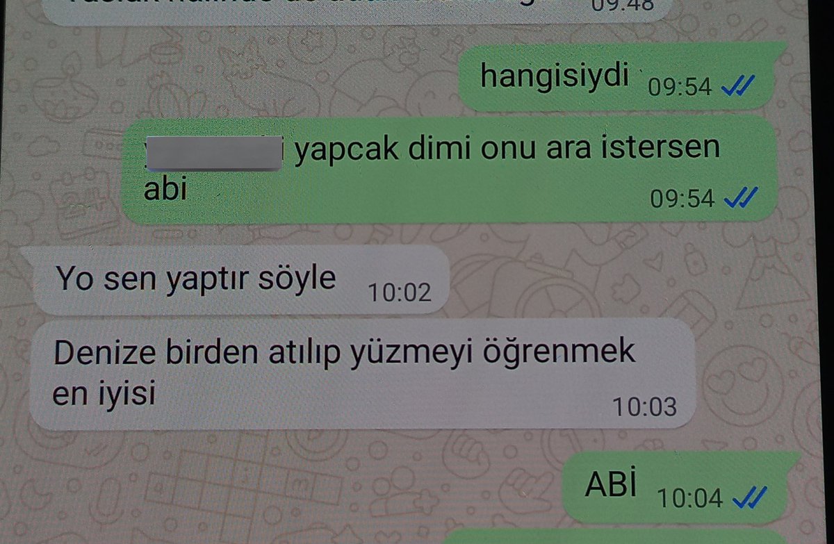 melismne's tweet photo. aptal bir balığım ve boğuluyorum abi https://t.co/RDKGSatE0Z