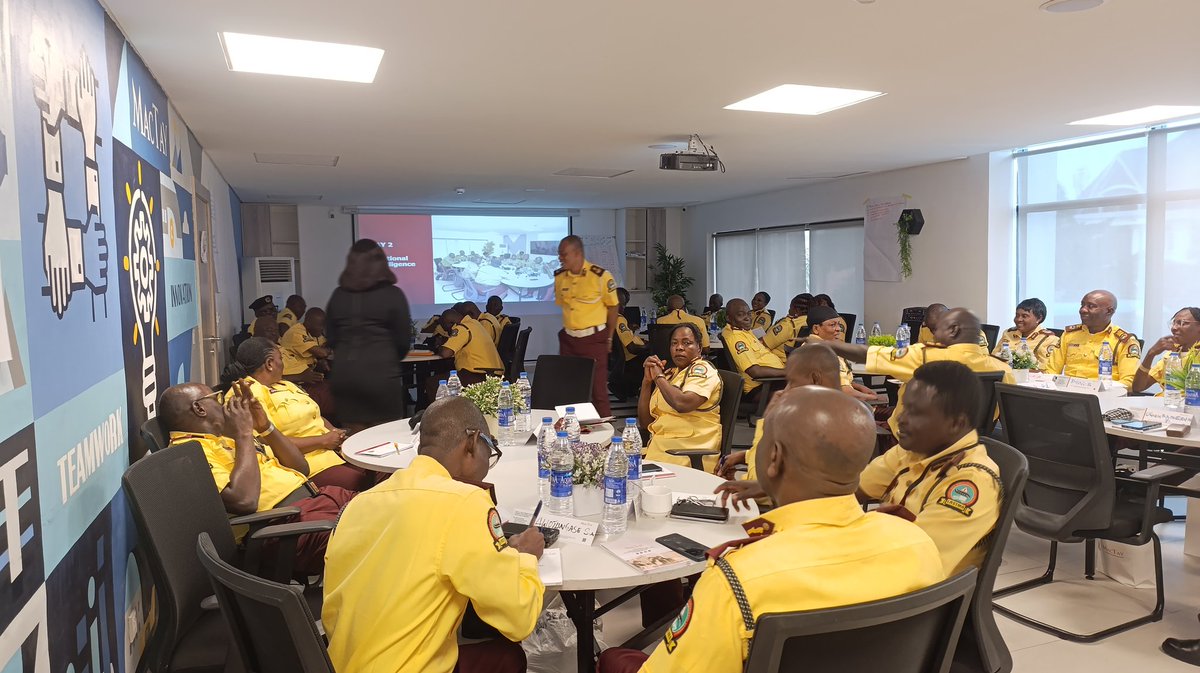 followlastma's tweet photo. #HappeningNow
#Batch4 
#Day2
#Session1

Effective Communication 💪 

Top Management Staff of LASTMA are mastering the art of effective communication and goal-driven leadership! 🌟
#EffectiveCommunication 
#InterpersonalSkills 
#LeadershipDevelopment 
#CareerGrowth 
#CommunicationSkills 
#RelationshipBuilding 
#ProductivityHacks