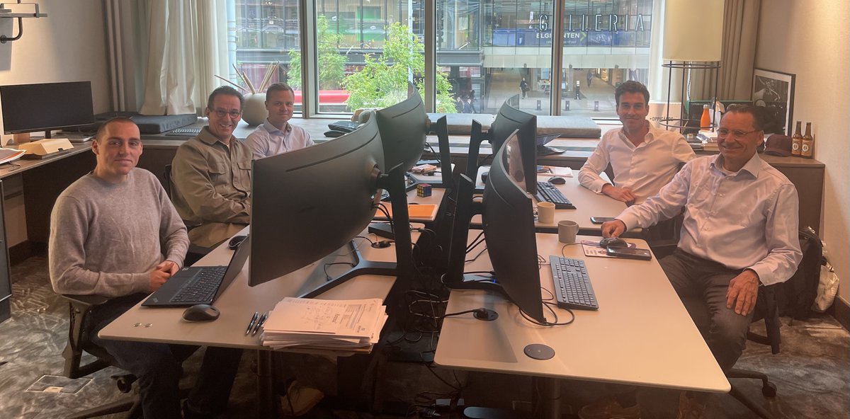 The most successful executive capital allocators in history naturally get to a point in their career when, after decades of rolling their snowball, they've deservedly earned their mark, astounding wealth, and fawning adoration within the investment world: Warren Buffett, Henry