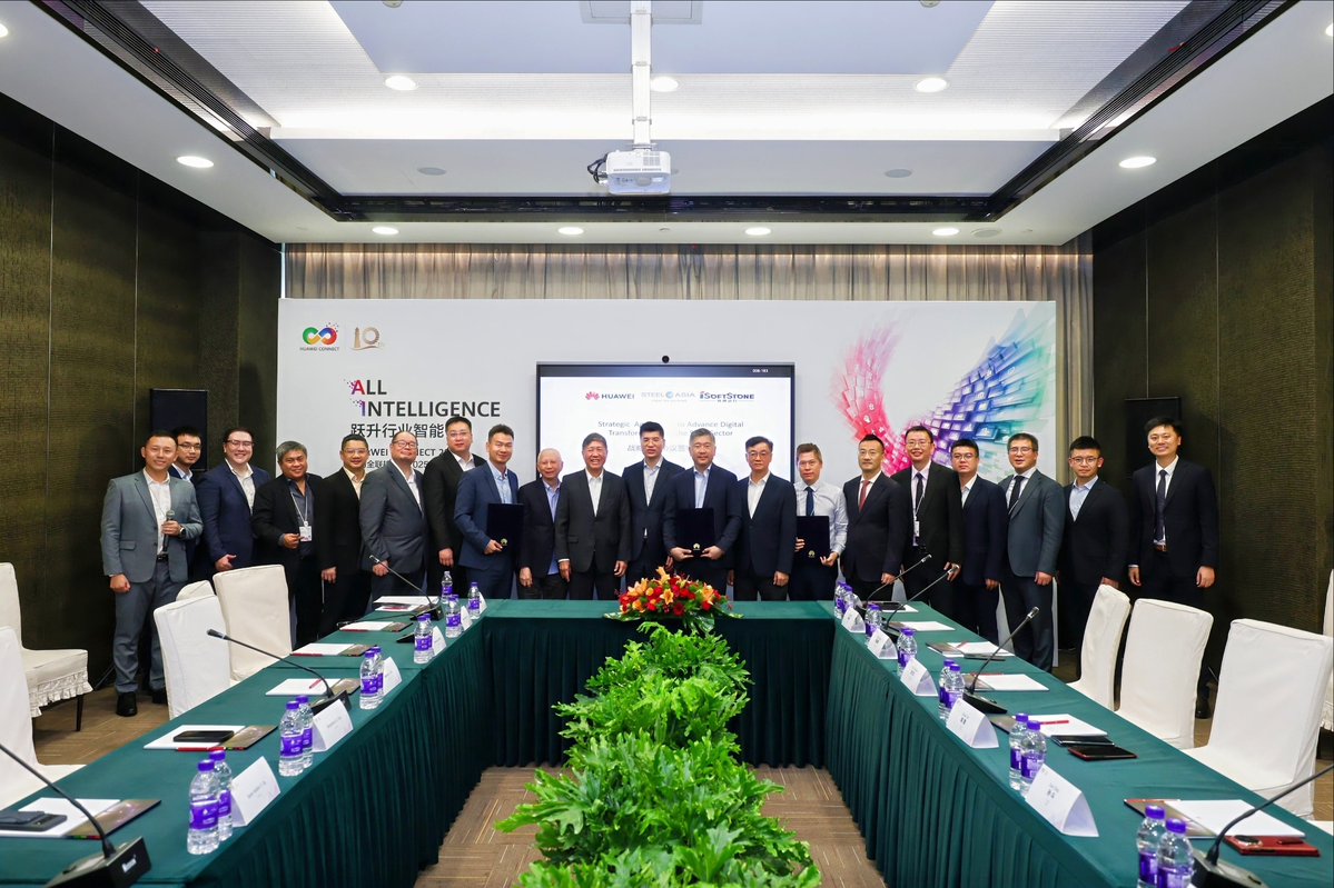 At #HuaweiConnect2025, #SteelAsia — the Philippines’ leading steel company—joined Huawei and its diamond partner iSoftStone in a tripartite signing ceremony. This collaboration goes beyond a business agreement: it marks the introduction of AI into overseas steelmaking. With