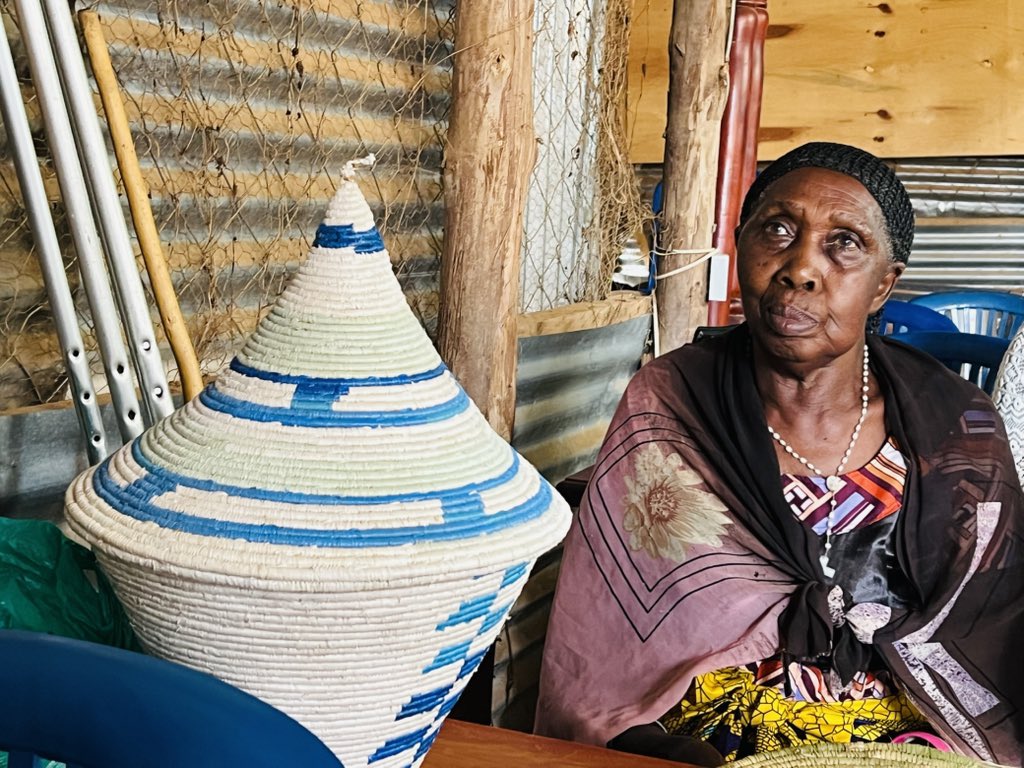 ubuchange's tweet photo. Calling all artisans &amp; artists in refugee communities!

UBUCHANGE Market + Amahoro Coalition bring you market linkages starting from Uganda → East Africa → International.

Grow your sales. Promote your art. Build your brand.

👉 Apply here: https://t.co/SY8OdapVQc

#RefugeeArt https://t.co/AizUSTZ5ux