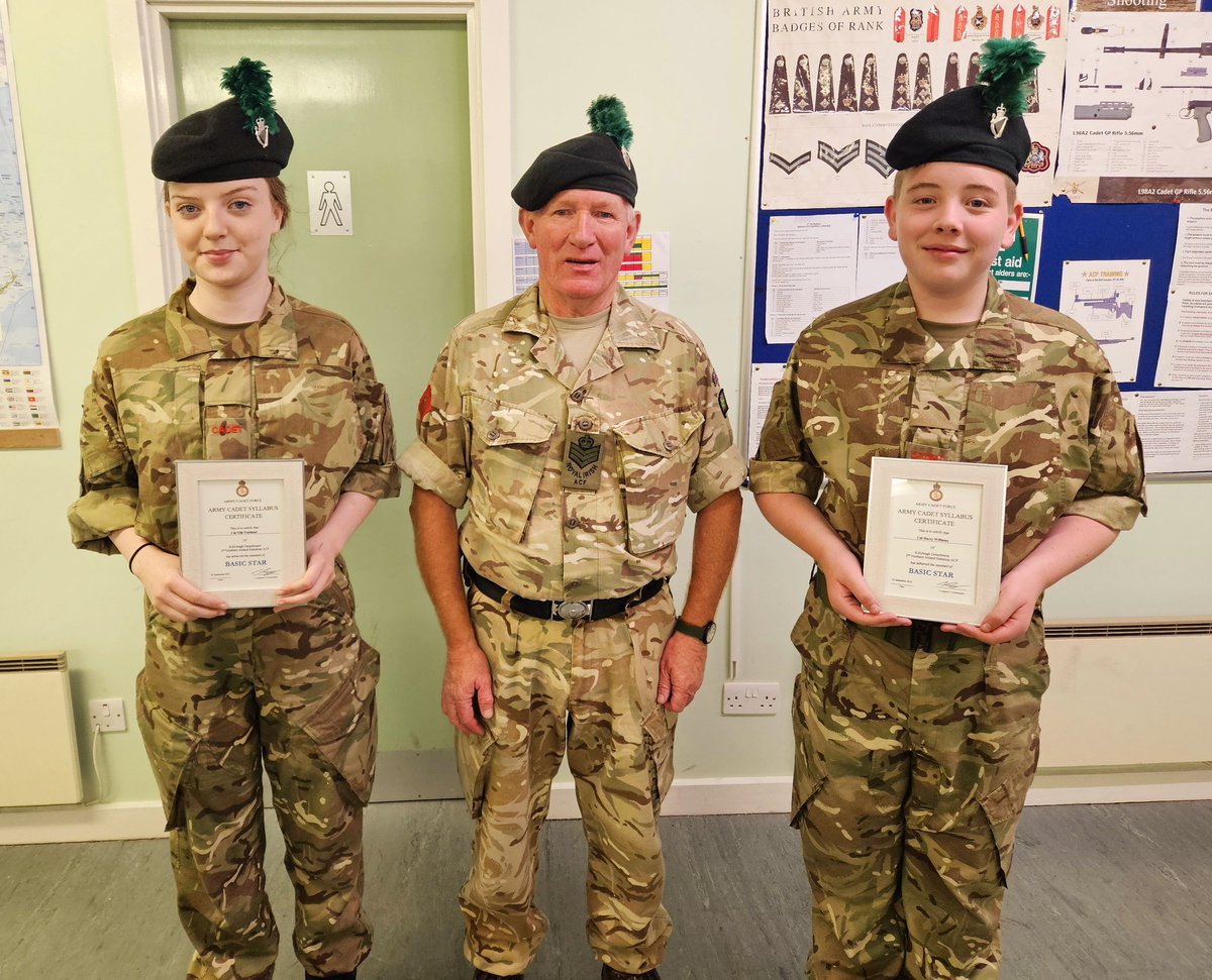 Great to get out across the Company in my new role as OC F Coy. A fun night of training going on in Killyleagh with two of their Cadets having just completed their Basic Star - Congratulations Cdt Pentland and Cdt Williams 👏👏

@2NIACF <a href="/ArmyCadetsUK/">Army Cadets UK</a> <a href="/RFCANI/">RFCA NI</a> <a href="/RIrishRegiment/">The Royal Irish Regiment</a>