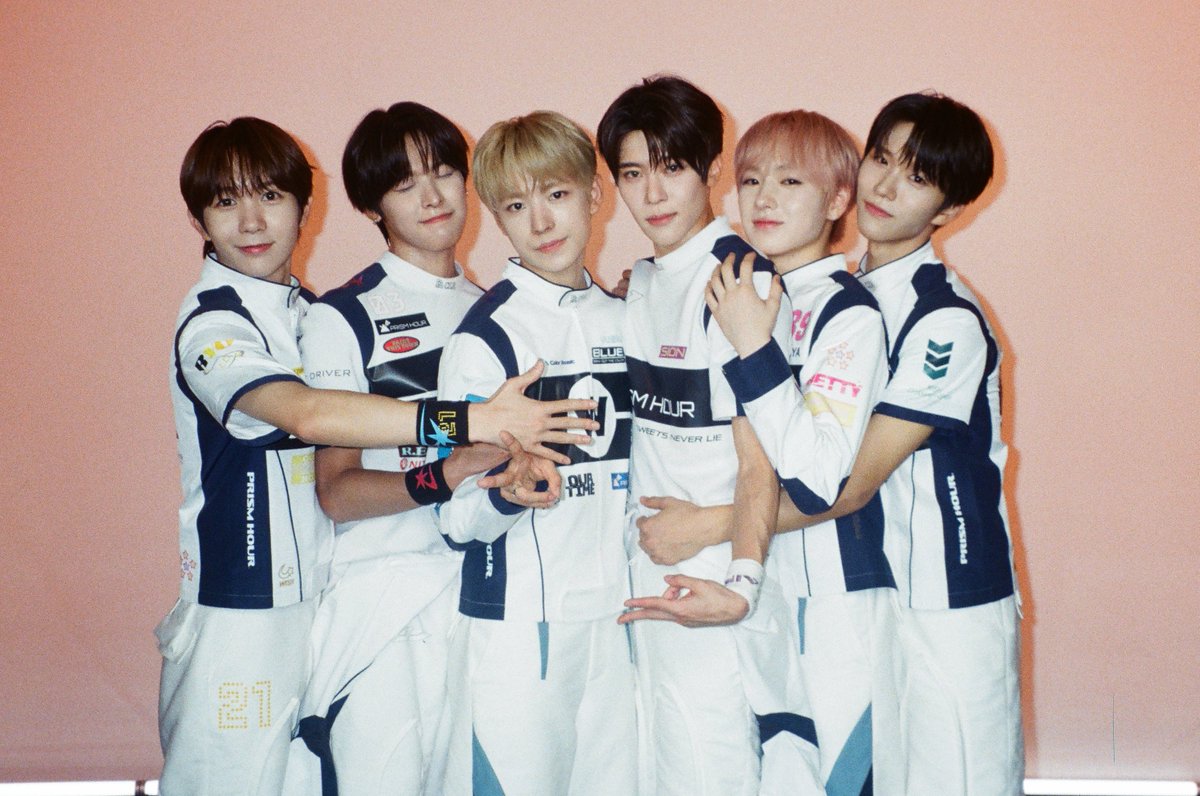 필름카메라로 기록한 9월의 추억📸 10월에도 쭈욱 엠투와 함께해요❣ #9월의엠투 #M2film #릴레이댄스 #NCTWISH <a href="/nctwishofficial/">NCT WISH</a>