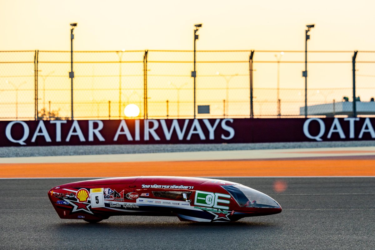 Shell_Qatar's tweet image. ماراثون شل البيئي يعود إلى قطر. يسعدنا أن نعلن أن شل ستستضيف مرة أخرى مسابقات شل البيئية لماراثون آسيا والمحيط الهادئ والشرق الأوسط لعام 2026 في قطر على حلبة لوسيل الدولية.
لكن ليس هذا كل شيء... 
اعتبارا من عام 2027،
ستستضيف قطر بكل فخر بطولة شل العالمية للماراثون البيئي الأولى…
