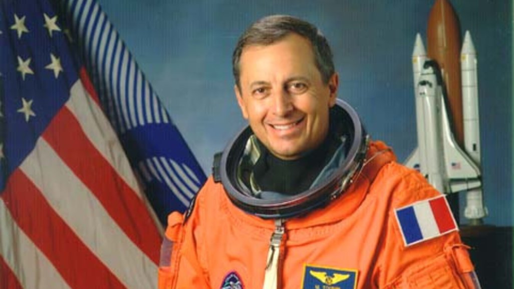 CiteEspace's tweet image. 🎂Joyeux anniversaire à Michel Tognini, @astro_tognini #astronaute français qui fête ses 76 ans.
Il a réalisé deux missions dans l'espace.
Il a aussi été chef du Centre Européen des Astronautes (EAC) de l’ESA à Cologne où il a notamment recruté Thomas Pesquet.