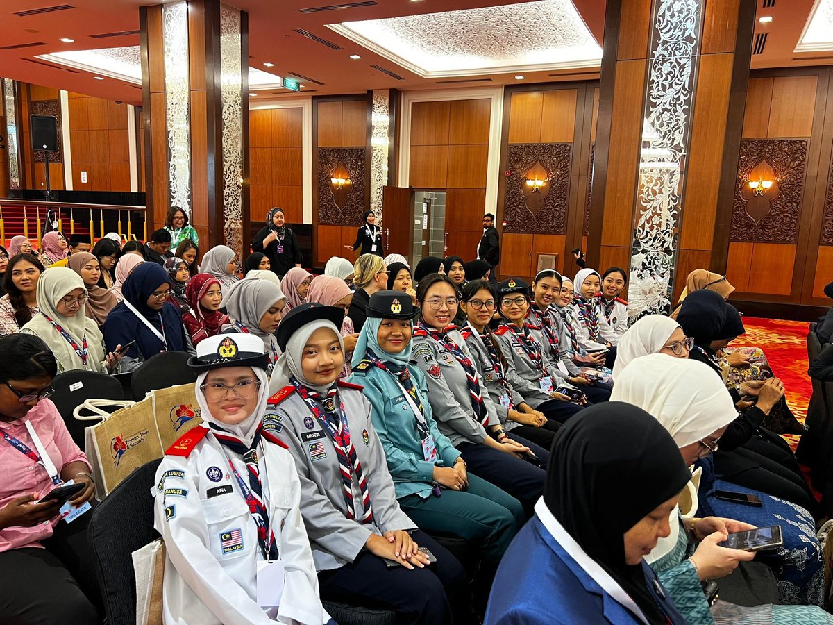 Hari ini, seramai 10 orang wakil Pengakap Kelana wanita telah menghadiri Southeast Asia Women Leadership Conference (SEA-WLC) 2025, sebuah platform serantau yang menghimpunkan pemimpin muda wanita dari pelbagai bidang.

#PengakapMalaysia #PengakapKelana  #SEAWLC2025