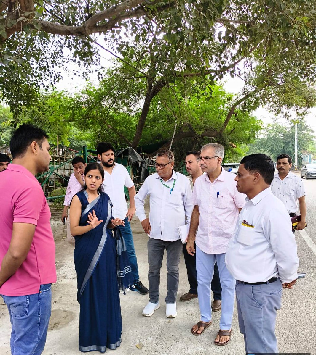 Deputy Commissioner, Rohini Zone, MCD (@dcrohinizone) on Twitter photo DC/RZ inspected Ward 51 on 30.09.2025 covering FCTS (M2K), M&CW, parks, toilets & CTU in Sec-2, 3, 4 Rohini & Mangolpur Kalan. Cleanliness reviewed & on-spot directions issued to resolve issues <a href="/RajaiqbalSingh3/">Raja Iqbal Singh</a>
<a href="/AshwaniKumar_92/">Ashwani Kumar</a> <a href="/SBM_MCD/">Swachh Survekshan MCD</a> <a href="/MCD_IT_HQ/">IT DEPT. MCD</a> DC/RZ inspected Ward 51 on 30.09.2025 covering FCTS (M2K), M&CW, parks, toilets & CTU in Sec-2, 3, 4 Rohini & Mangolpur Kalan. Cleanliness reviewed & on-spot directions issued to resolve issues <a href="/RajaiqbalSingh3/">Raja Iqbal Singh</a>
<a href="/AshwaniKumar_92/">Ashwani Kumar</a> <a href="/SBM_MCD/">Swachh Survekshan MCD</a> <a href="/MCD_IT_HQ/">IT DEPT. MCD</a>