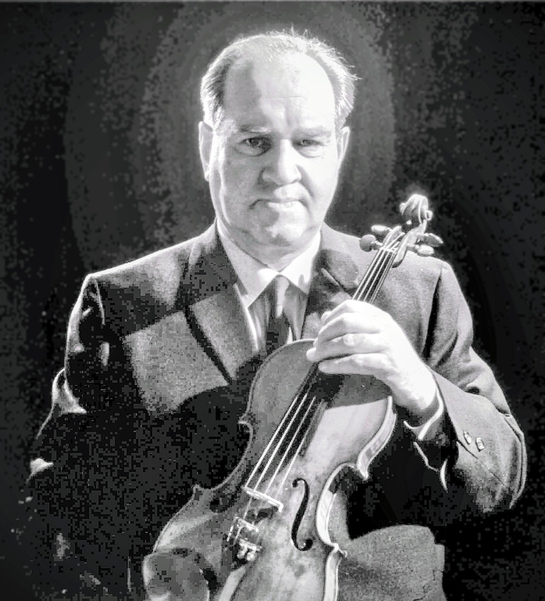 ConrothN's tweet image. Happy birthday to the legendary #violinist #DavidOistrakh, born this day in 1908 in #Odessa 🎂🎻🌹. 

He won first prize in 1937 at the International Ysaÿe Competition in #Brussels, now known as the Queen Elizabeth Competition 🎻🇧🇪.
One of the most-recorded violinists of all time