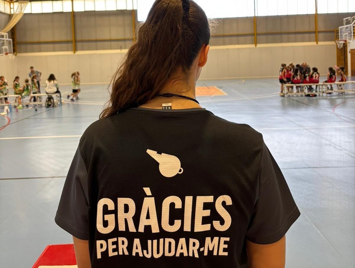 FCBQ_CatCentral tweet media