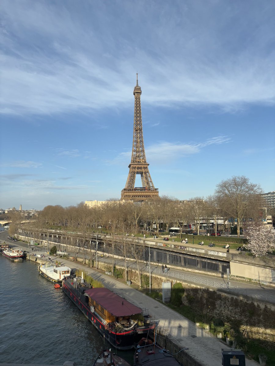 utkARsh2000_'s tweet image. At PyData Paris 2025 today at the Cité des Sciences. Looking forward to the talks and meeting everyone! #PyDataParis #Paris #PyData @PyData @PyDataParis