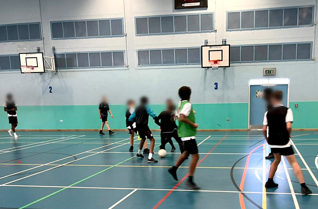 Grassroot_Comm's tweet image. Sport is more than a game 🌟

Our weekly multi-sport programme gave young people a safe space to grow confidence, build friendships &amp;amp; stay active.

💬 “It’s not like school – we get to have a say, and it’s actually fun.” – Participant, 13

#YouthWork #SportForChange