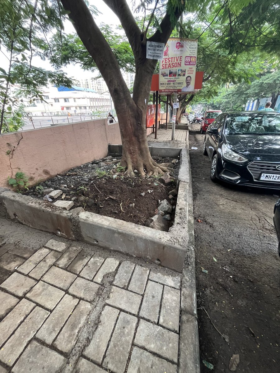 Someone from <a href="/PMCPune/">PMC Care</a> had the brilliant idea to wall off the entire footpath for a tree in Bavdhan. What would the possible achieve except making the one footpath on this road inaccessible for pedestrians.