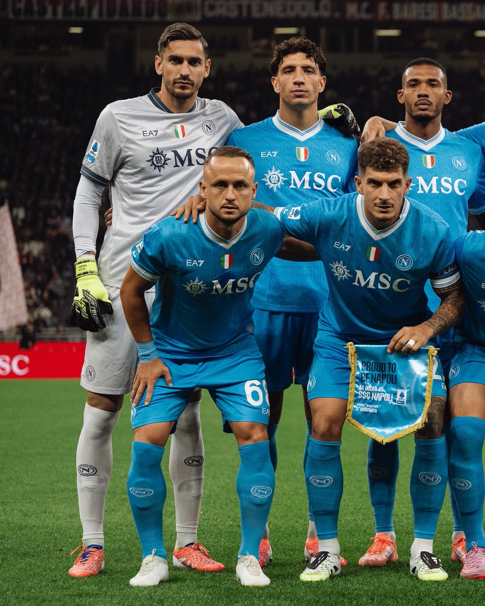 SSC Napoli ナポリスクデット記念 SSC ナポリ 4度目のスクデット 公式 記念 Tシャツ AG4IN Lサイズ