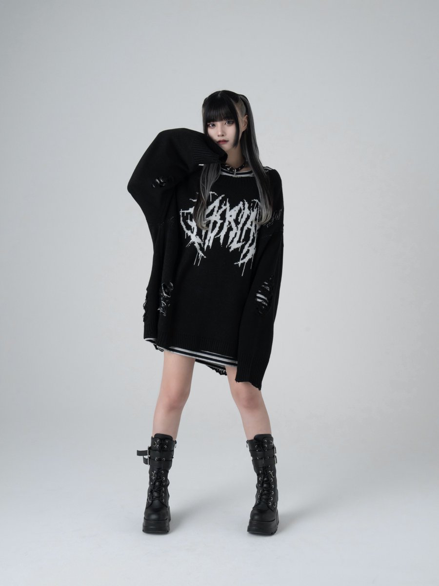 🖤𝗥𝗘𝗦𝗧𝗢𝗖𝗞 🖤 ・メタルロゴダメージニット(black) ニットと