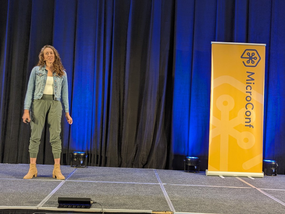 paulkoer's tweet photo. @imlaurasprinkle of @rootablinc speaks about on growing brand awareness, qualified leads and referred sales through affiliates at #MicroConf https://t.co/f4IWHBlQUc