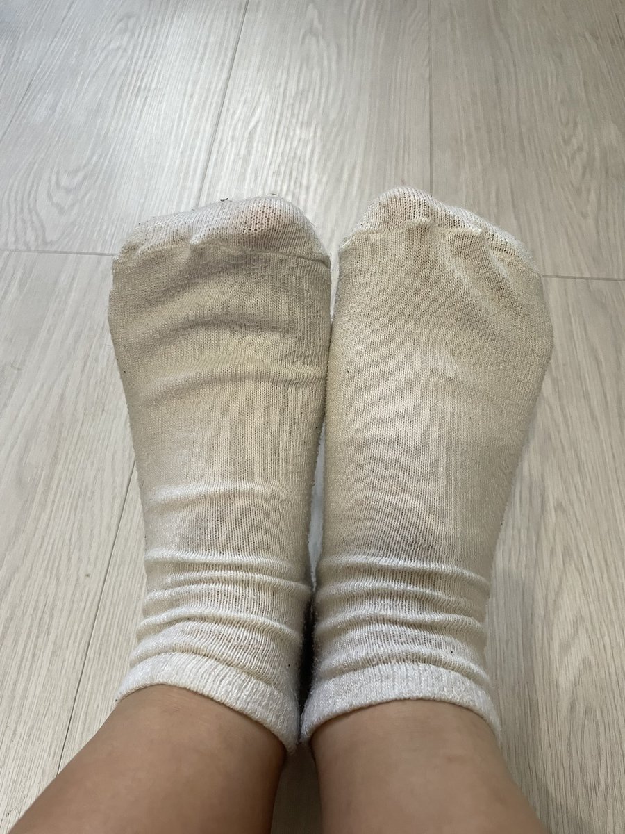 靴下配信 靴下 - Search / X