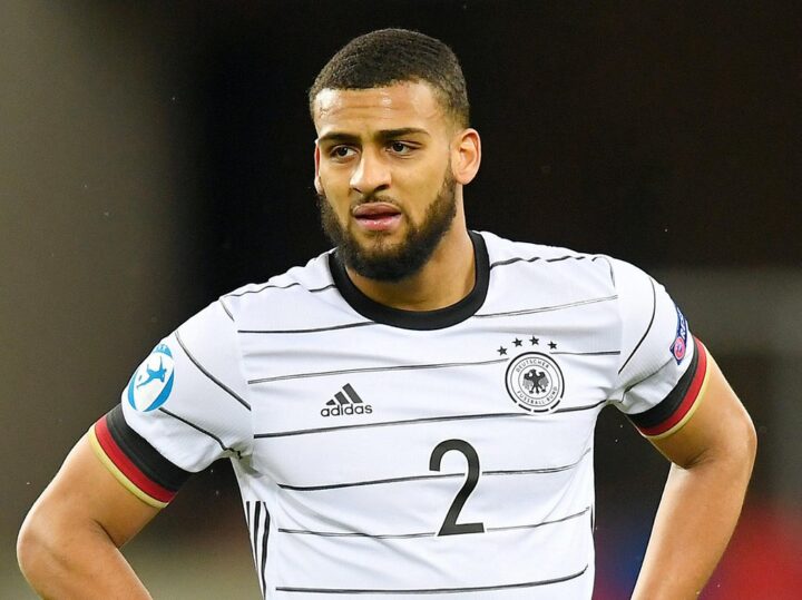 🚨🇩🇪 Josha Vagnoman is about to return to the national team! After the horrible performance of Collins Nagelsmann says 

"I was wrong, I should've respected Goatnoman all along. He IS the solution for the RB position."

Vagnoman, expected to take on key role in the squad 👀