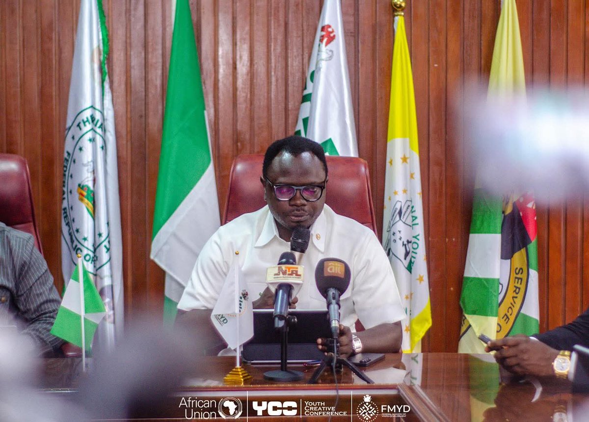 Youthcreativez's tweet photo. Yesterday, YCC held a press conference with @ayowisdom_, @fmyd_official &amp; @africanunion_official. HM announced YCC will hold Oct 2-3 at ECOWAS HQ, Abuja under the theme “Silencing the Guns: Tomorrow is Now!”. AU &amp; FG reaffirmed strong support for YCC’s mission. https://t.co/09oJXykukH