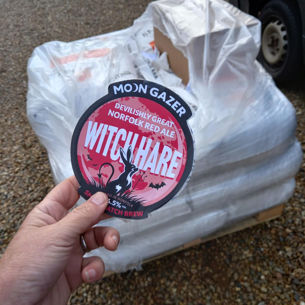 moongazerale's tweet photo. The German Red X malt has arrived from @BrewersSelect so that can mean #witchhare is coming soon... https://t.co/9UaKYZC0AZ
